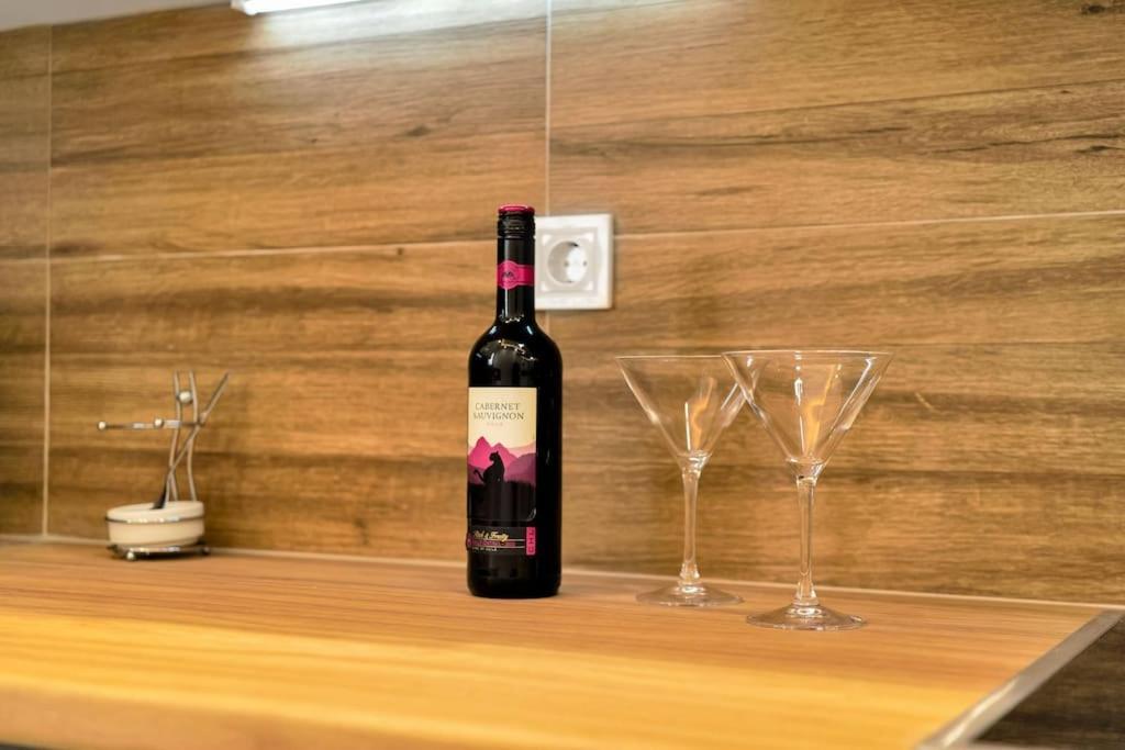 Artemis Modern Apartment Афіни Екстер'єр фото