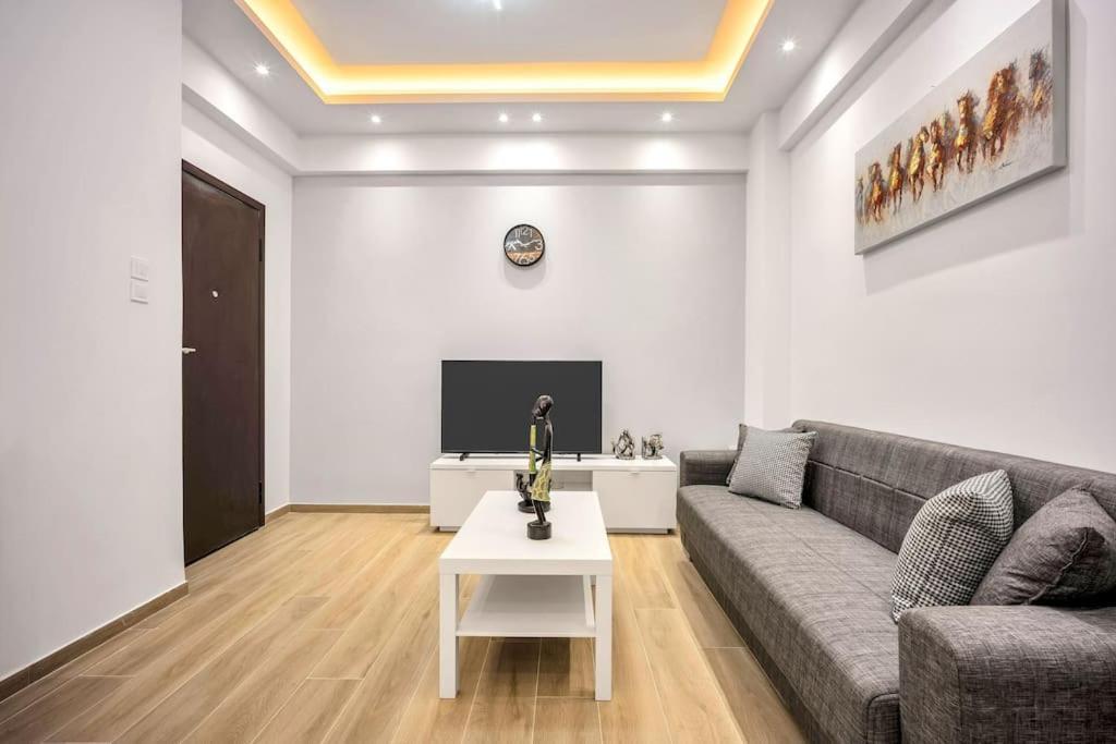 Artemis Modern Apartment Афіни Екстер'єр фото